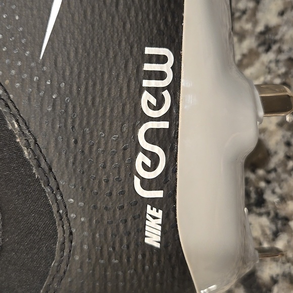 NIKE HYPERDIAMOND 4 PRO SOFTBALL WOMEN'S CLEATS. SIZE 11.5 CZ5920-010 - Picture 11 of 14